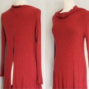 Elegant Red Women's Sweater